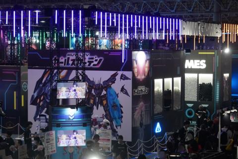 original Scenes from the Exhibition Floor