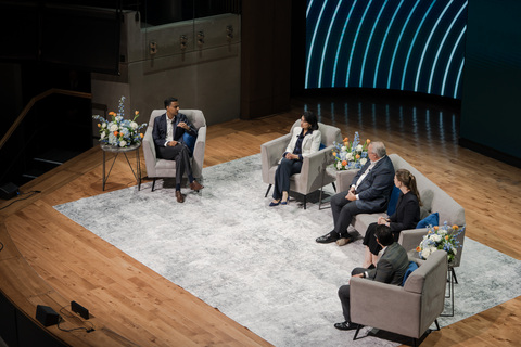 original Aashish Shah, M.D., J.D., Senior Vice President and Chief Medical Officer, HealthTrust, moderated the main-stage panel “Strengthening the System: How Health Systems Are Adapting for What’s Next” featuring: • David Dill, Chairman and CEO, Lifepoint Health • Erin Satterwhite, CEO, Optum Insight Provider, Optum • Fahad Tahir, President and CEO, Ascension Saint Thomas • Seema Verma, Executive Vice President and General Manager, Oracle Health and Life Sciences