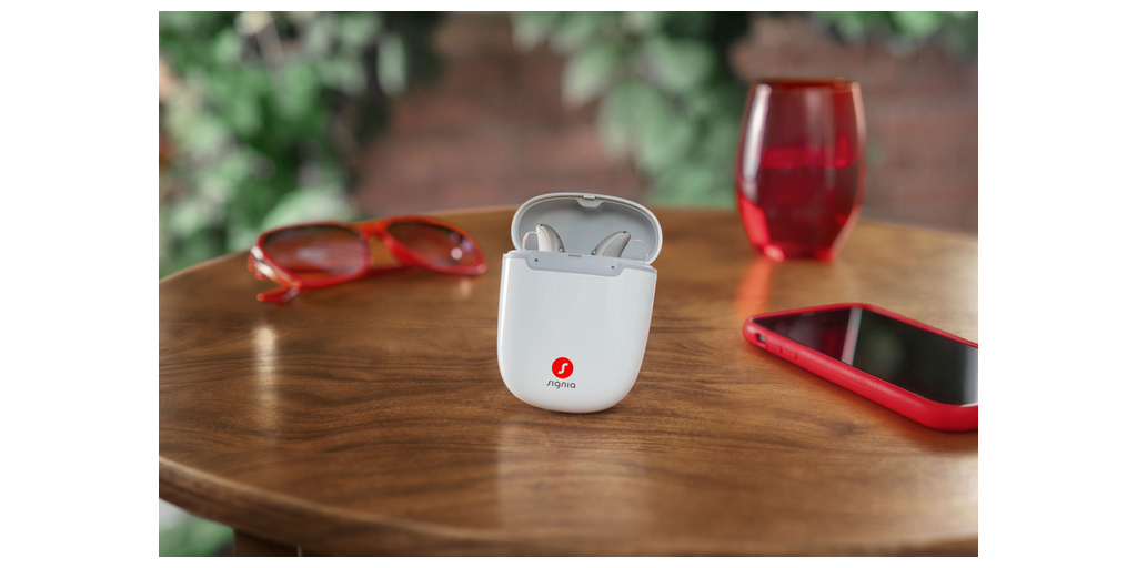 Signia Introduces MaX, Powered by Acoustic Intelligence™: World's First AI Hearing Aid Platform with 4 DNNs 1 2