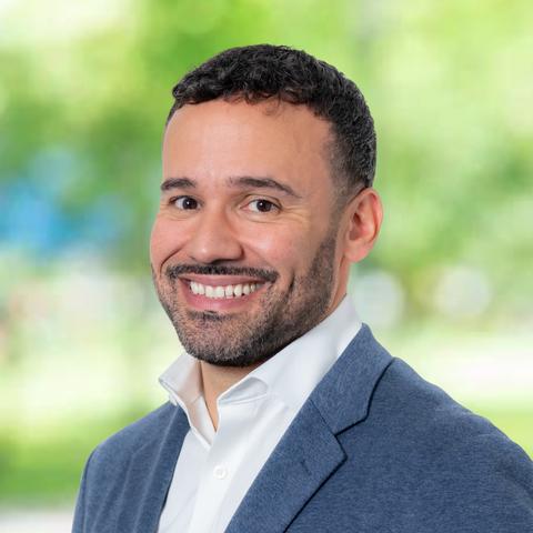 original Alex Figueroa, CFO, Aspen Power