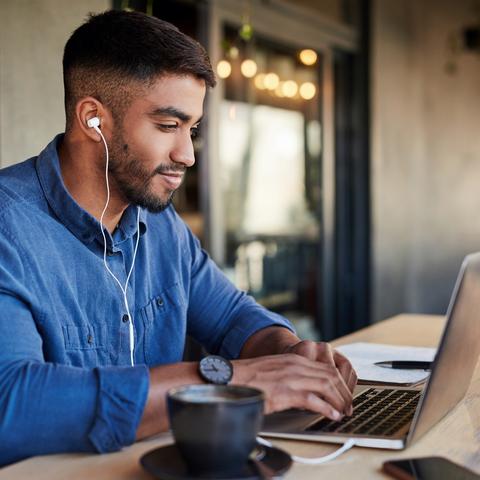 original DeVry launches DeVry-Keller Fast Track in response to shifting learner and workforce needs