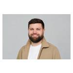 ben_headshot_final.jpg