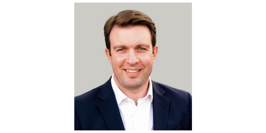Michael Acker Headshot