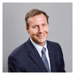 Andrew_Sinclair_Headshot.jpg