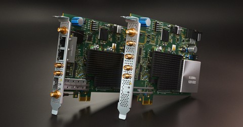 original Oscilloquartz’s enhanced OSA 5400 TimeCard™ delivers precise, resilient server-integrated timing for mission-critical applications.