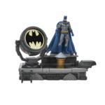 Hero_image_DC_Premium_Batman_Hush_Rooftop_Bat-Signal_Diorama_Set.jpg