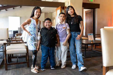 original Paralympian, World Champion, and UCLA Bruin Scout Bassett with LuskinOIC International Children’s Program Patient Ambassadors Ramses, Iker, and Allison at the annual Swing for Kids Golf Classic. Photo credit, Mark Wang Photography