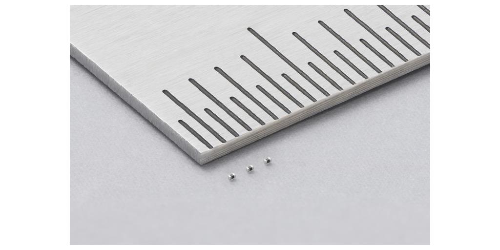  Murata sviluppa il termistore NTC dalle dimensioni più piccole al mondo nel formato da 008004 pollici (0,25 mm × 0,125 mm) per il rilevamento della temperatura in spazi angusti