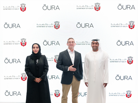 From Left to Right: H.E. Dr. Noura Khamis Al Ghaithi, Undersecretary of the Department of Health - Abu Dhabi, ŌURA CEO Tom Hale, and H.E. Mansoor Al Mansoori Chairman of the Department of Health - Abu Dhabi