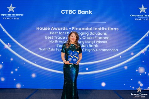 original CTBC Bank has been recognized by the international financial publication The CorporateTreasurer for the fifth time, receiving three major honors that reinforce its position in the regional corporate banking market. Yi-Tzu Lei, Deputy General Manager of CTBC Bank Singapore Branch, accepted the awards on behalf of the bank.