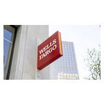 Wells_Fargo_Sign_810x455_%282%29.jpg