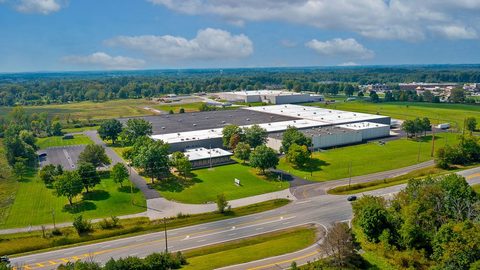 150 Loomis Pkwy, Ravenna, Ohio. Diamond Properties.