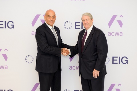 Dr. Samir J. Serhan, Chief Executive Officer of Acwa (left), and R. Blair Thomas, Chief Executive Officer of EIG (right)