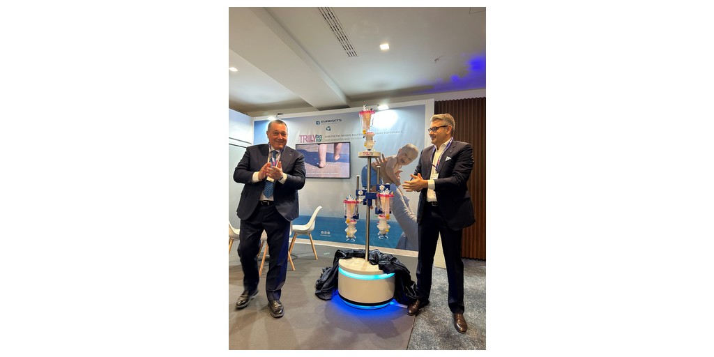 Europerfusion 2026: Eurosets Introduces Trilly Baby, the New Oxygenator for Cardiopulmonary Bypass in the Smallest Patients 1 Lancio Trilly Baby Antonio Petralia e Gabriele Pastorelli