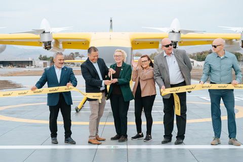 original From left to right: Cash Castillo (Head of Service IPT, Wisk), Leon Villegas (VP of Production System, Wisk), Congresswoman Zoe Langden, Roxanne Stephens (Mayor of Hollister), Jeff Crechriou (Hollister Airport Director), Jon Lovegren (VP of Autonomy & Airspace Integration, Wisk)