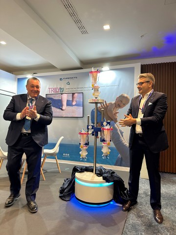 original Trilly Baby at Europerfusion 2026. Antonio Petralia, CEO of Eurosets, and Gabriele Pastorelli, Sr. Global Marketing Manager Cardiopulmonary - LATAM Area Manager